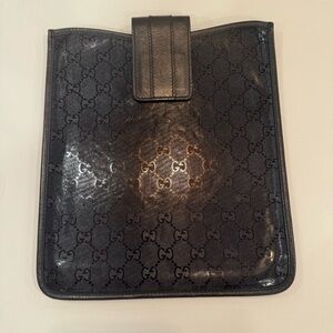 Gucci Guccisima iPad / Tablet Case Navy Blue Leather Made In Italy